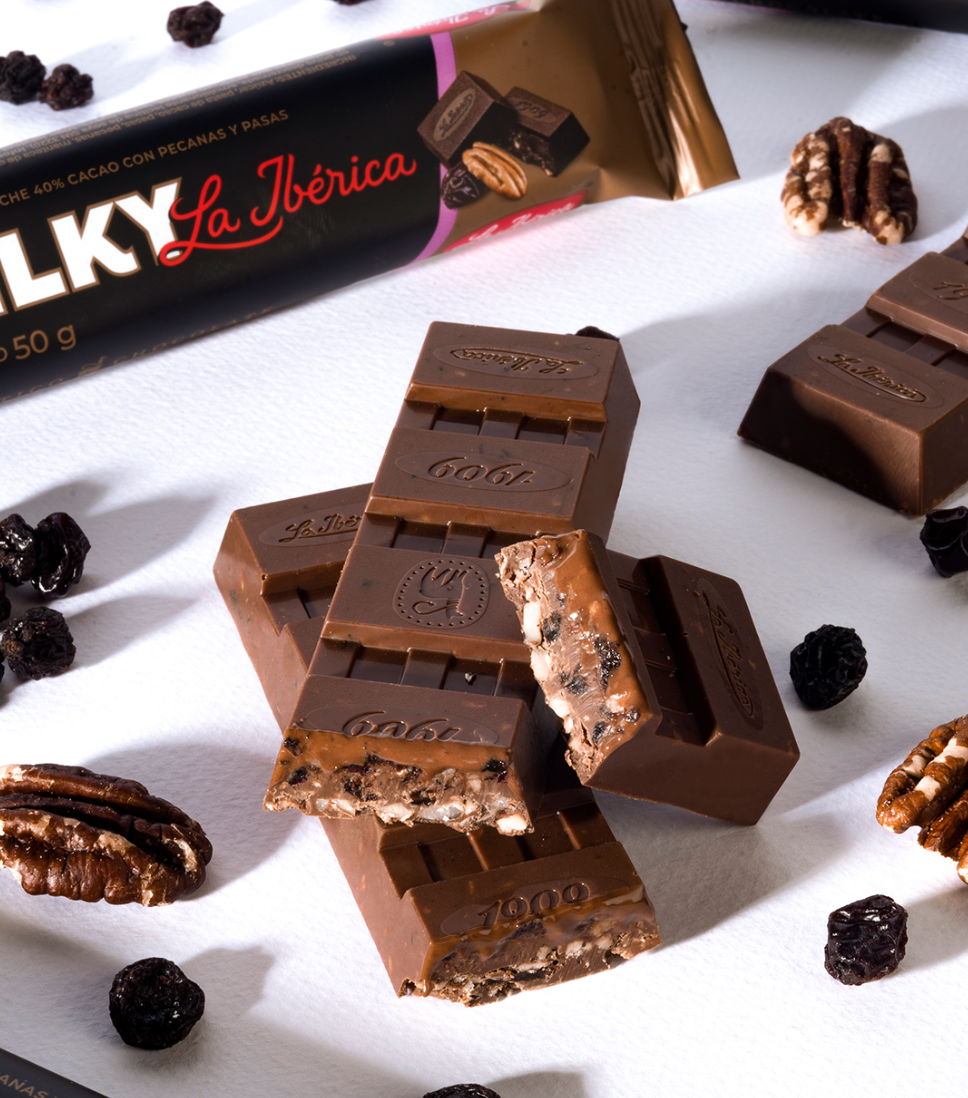 Barra Milky La Ibérica con pecanas y pasas x 50 g x 6 pzs